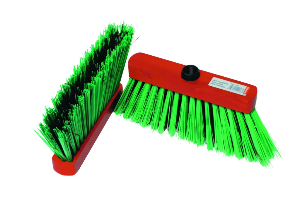 [138] BALAI PIAS. D'EXTERIEUR "MIQUET" TOUS USAGES FIBRE RENFORCEE VERT